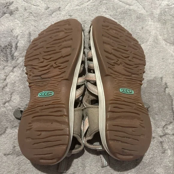 WOMEN'S KEEN WHISPER TAUPE/CORAL WATERPROOF HIKING/BEACH SANDAL SIZE 6 - Picture 5 of 8